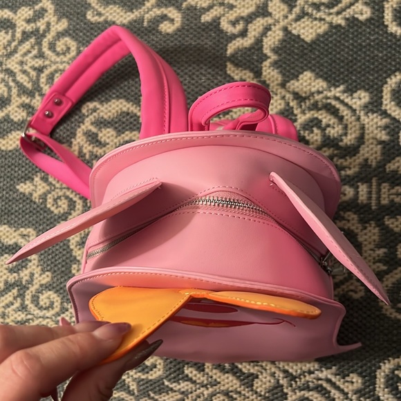 Disney Loungefly Minnie Glow in the Dark Mini Backpack - Picture 2 of 16